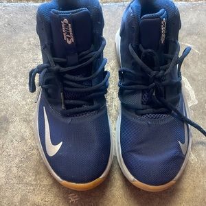 Boys Nike shoes navy